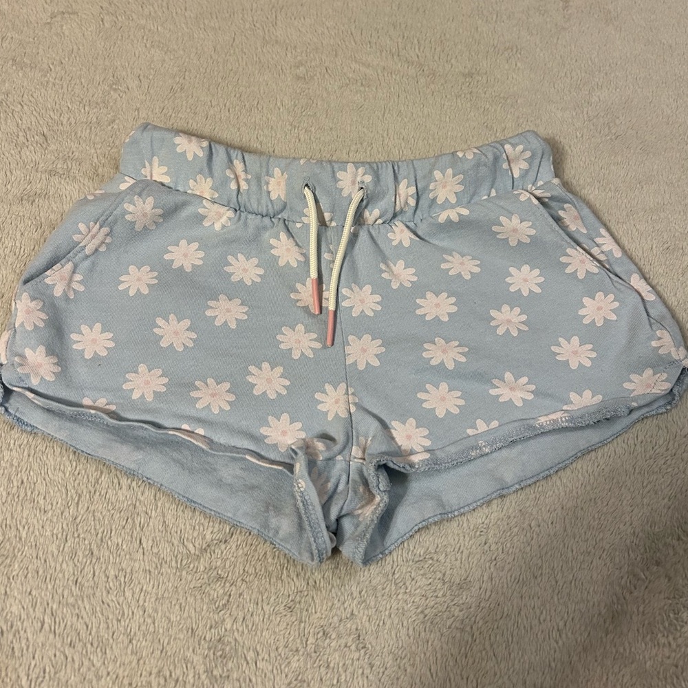 Lot of 3 Old Navy Dolphin-Hem Cheer Shorts - Picture 2 of 11